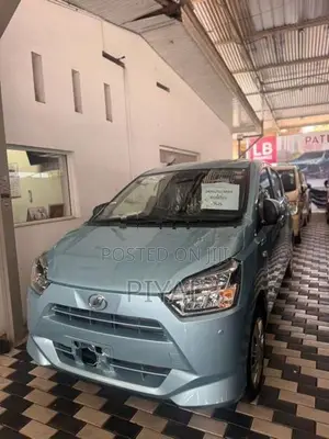 Daihatsu Mira limited x 2025