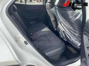 Toyota Yaris Cross Z 𝐇𝐘𝐁𝐑𝐈𝐃 2026