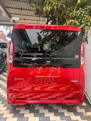 Nissan Roox 2025