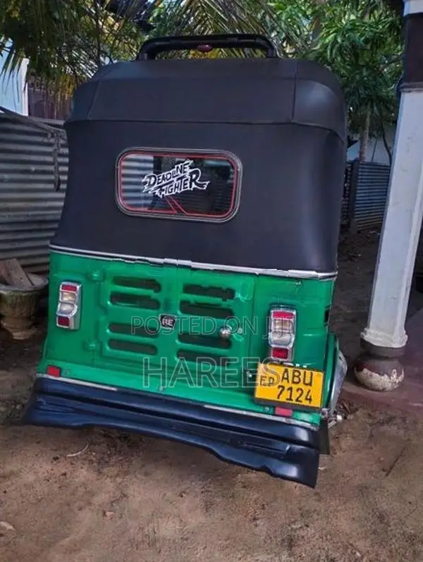 Bajaj RE Three Wheeler 2020
