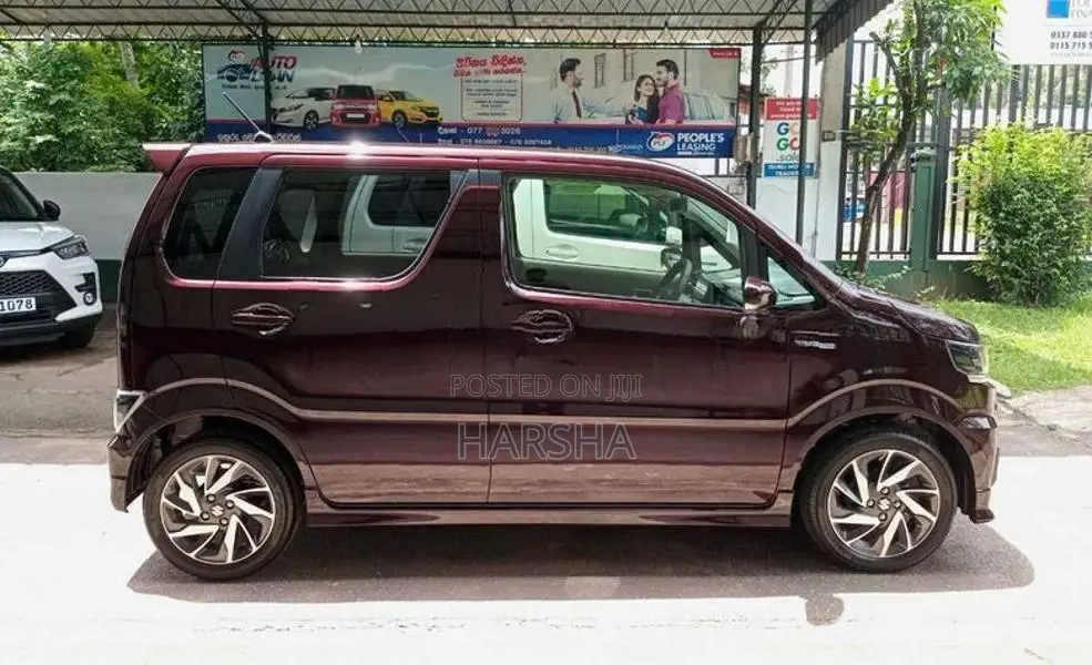 Suzuki Wagon R Custom ZX 2026