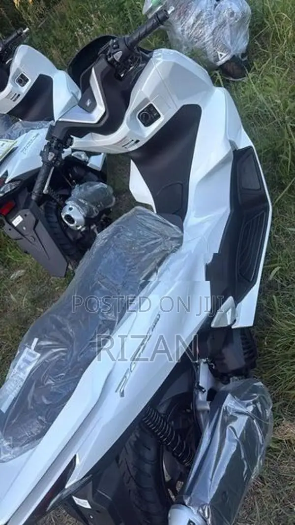 Honda PCX160 2026