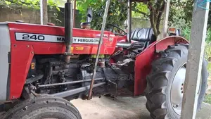 Massey Ferguson MF 2003