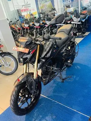 Bajaj Pulsar N160 Premium 2026