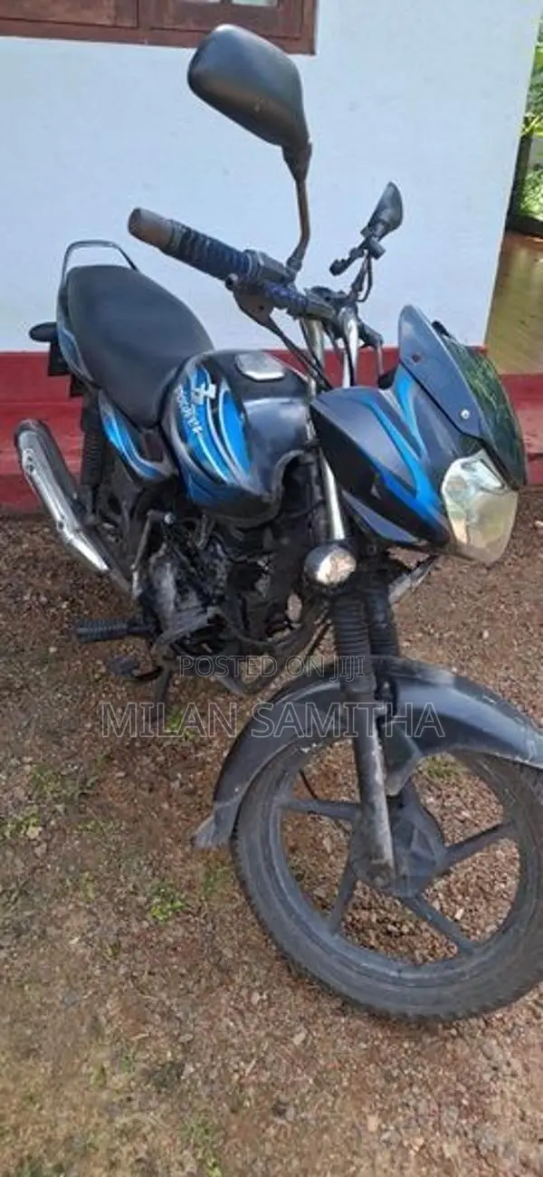 Bajaj Discover 2010