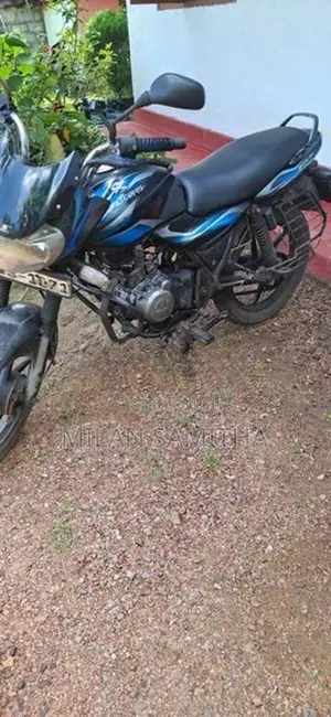 Bajaj Discover 2010
