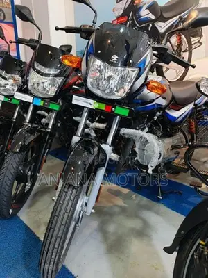 Bajaj CT100 2026