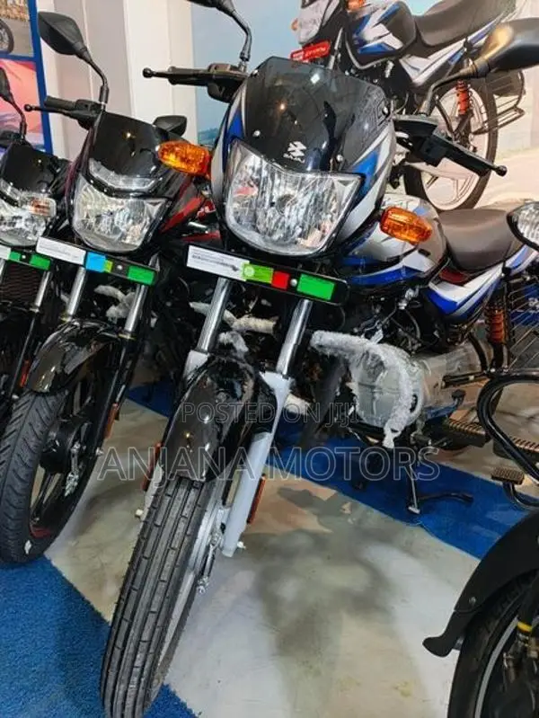 Bajaj CT100 2026