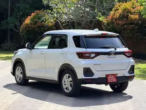 Toyota Raize X Turbo 2023