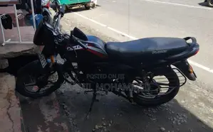 Bajaj Platina 125 2012
