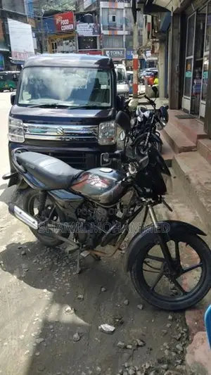 Bajaj Platina 125 2012