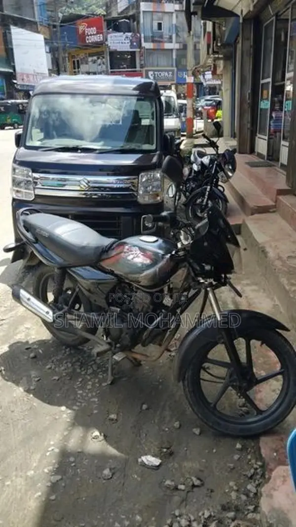 Bajaj Platina 125 2012
