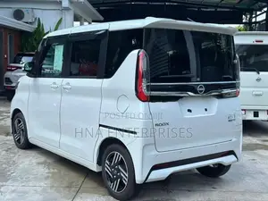 Nissan Roox 2023