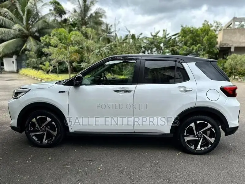 Daihatsu Rocky G Premium HEV 2026