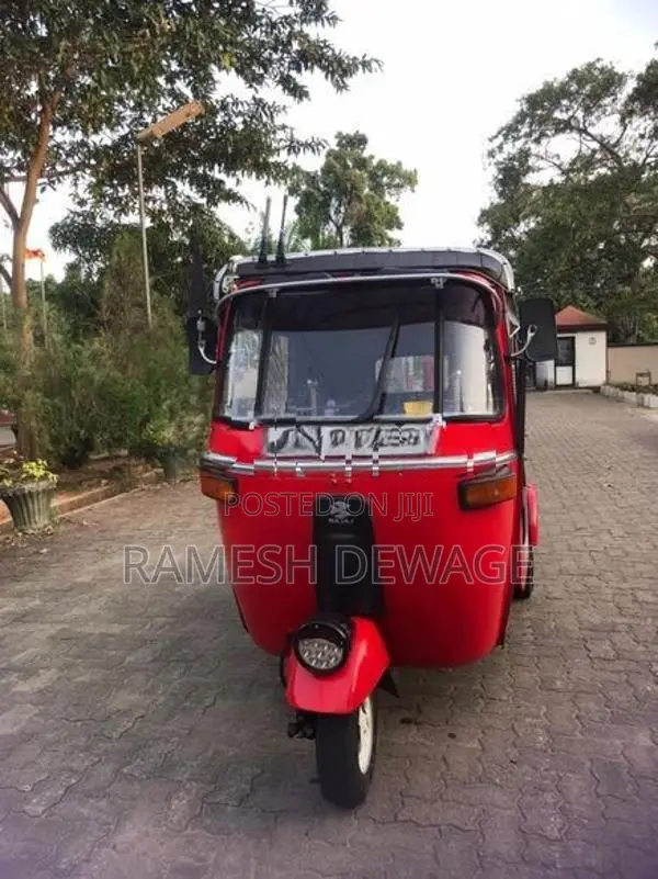 Bajaj RE 2007