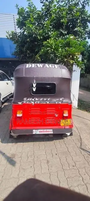 Bajaj RE 2007