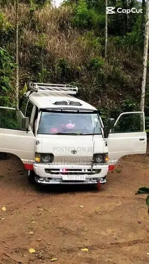 Toyota Hiace 1982