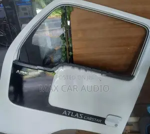Nissan Atlas Yujin Door