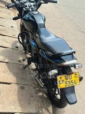 Bajaj Discover 2011