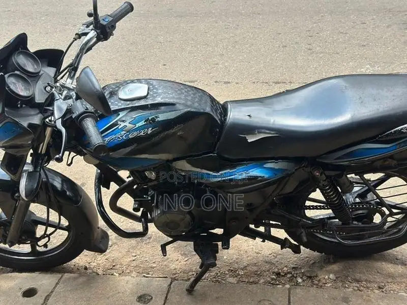 Bajaj Discover 2011