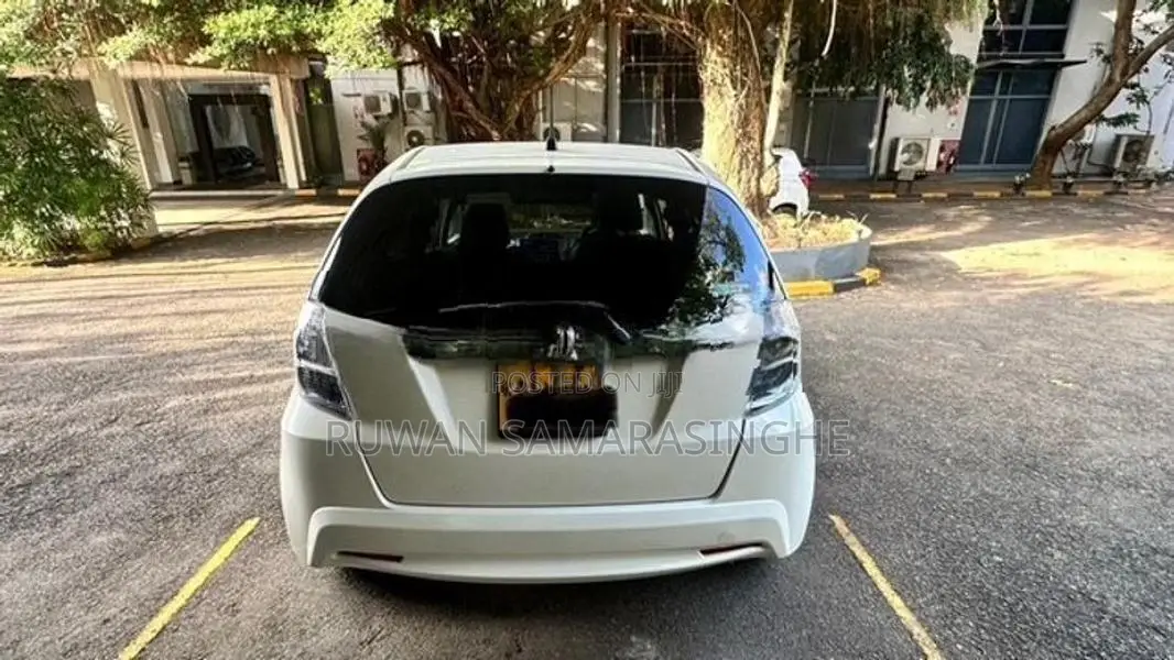 Honda Fit GP1 (Navi) 2013
