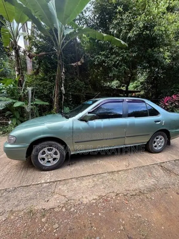 Nissan Sunny 1997
