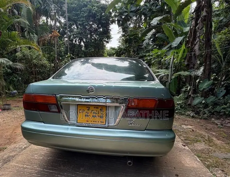 Nissan Sunny 1997