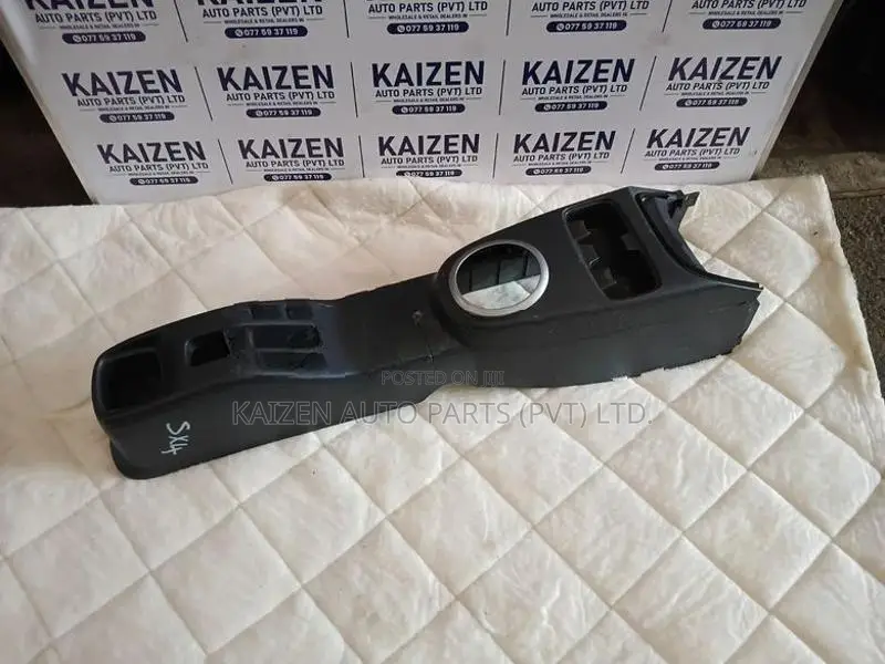 Suzuki Sx4 Center Console Box