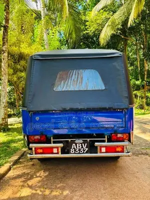 Piaggio Ape Auto DX 2025