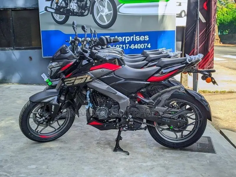 Bajaj Pulsar NS200 2026