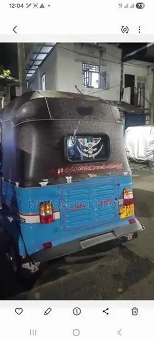 Bajaj RE 2004