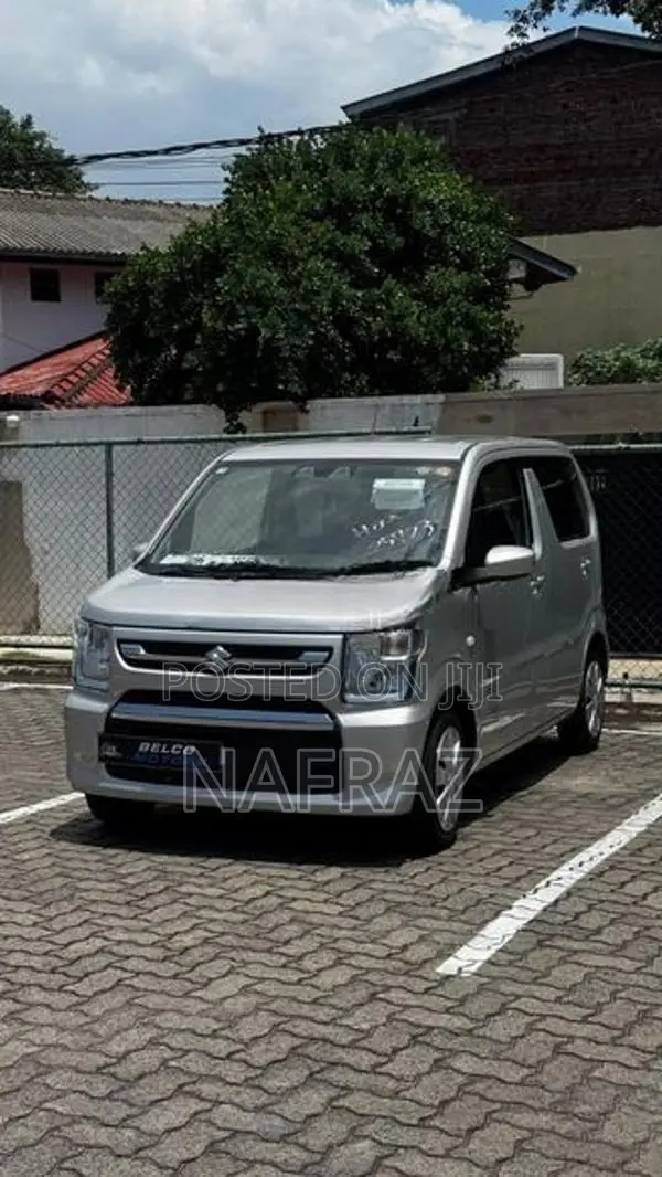 Suzuki Wagon R FX 2025