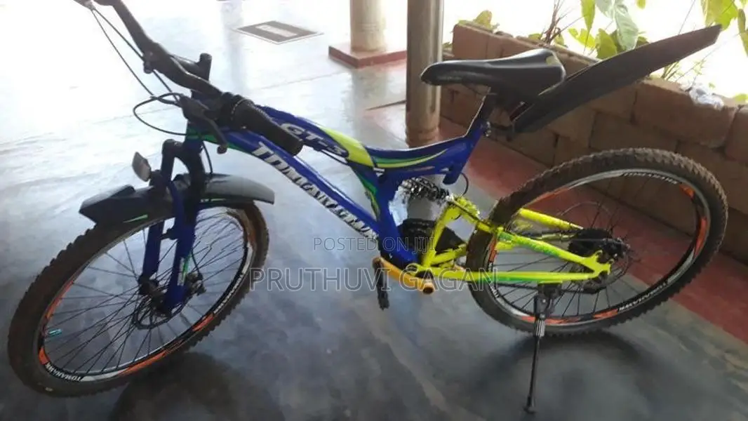 Tomahawk Motor Bike.