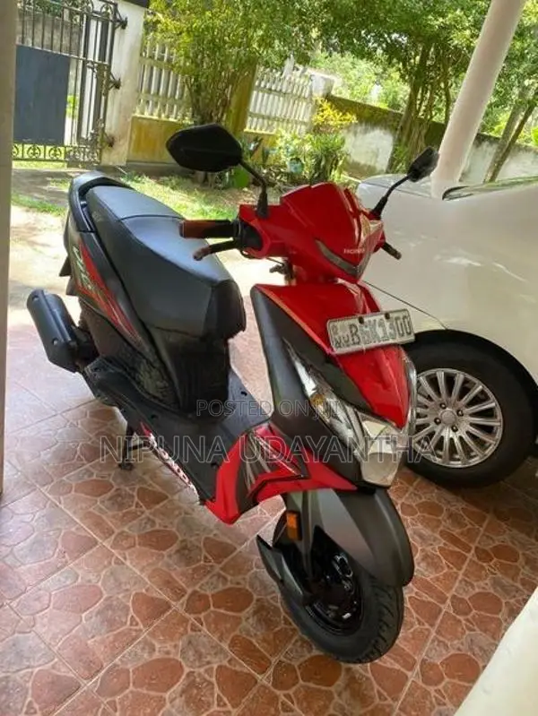 Honda Dio 2017