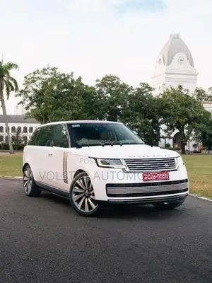 Land Rover Range SV 2025