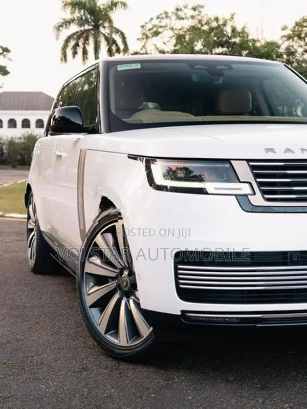 Land Rover Range SV 2025