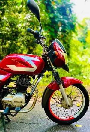 Bajaj CT100 2005
