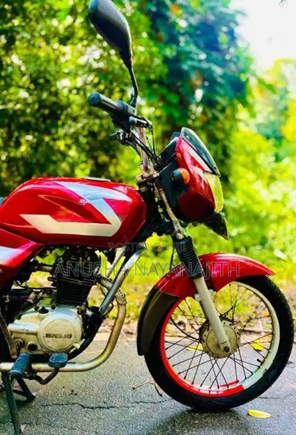 Bajaj CT100 2005