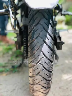 Bajaj Pulsar AS 150 2017