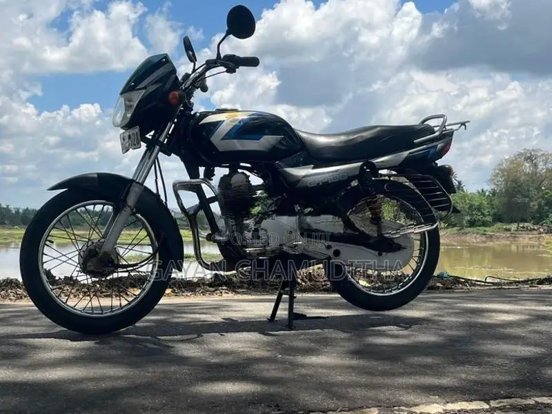 Bajaj CT100 2010