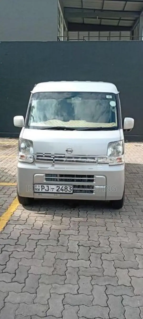 Nissan NV100 DR17 2015