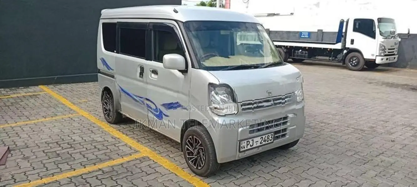 Nissan NV100 DR17 2015