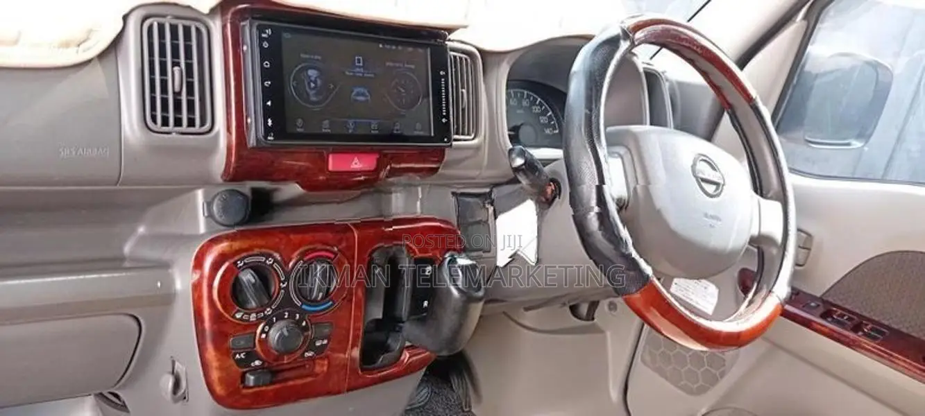 Nissan NV100 DR17 2015