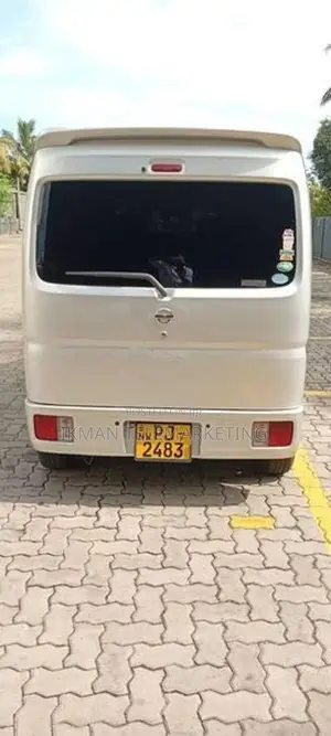 Nissan NV100 DR17 2015