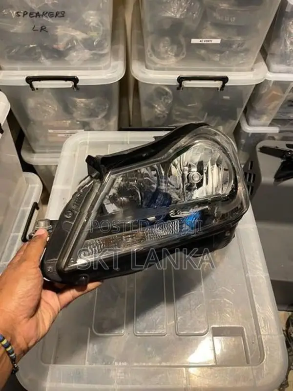 Genuine Mercedes C180 C220 Facelift 2013 Halogen Headlight W204
