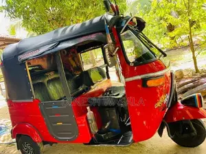 Bajaj RE 2003