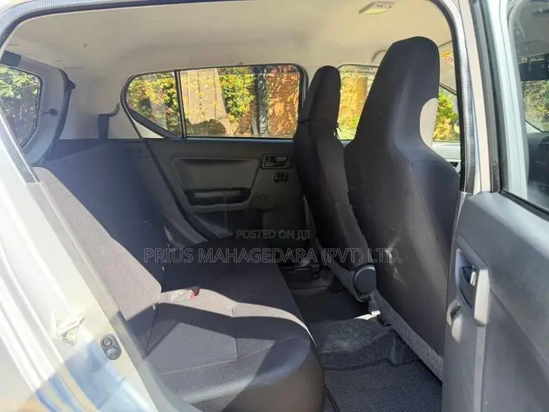 Daihatsu Mira L Grade 2023