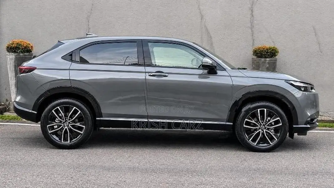 Honda Vezel Z Premium HEV 2025