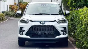 Toyota Raize Z 2025