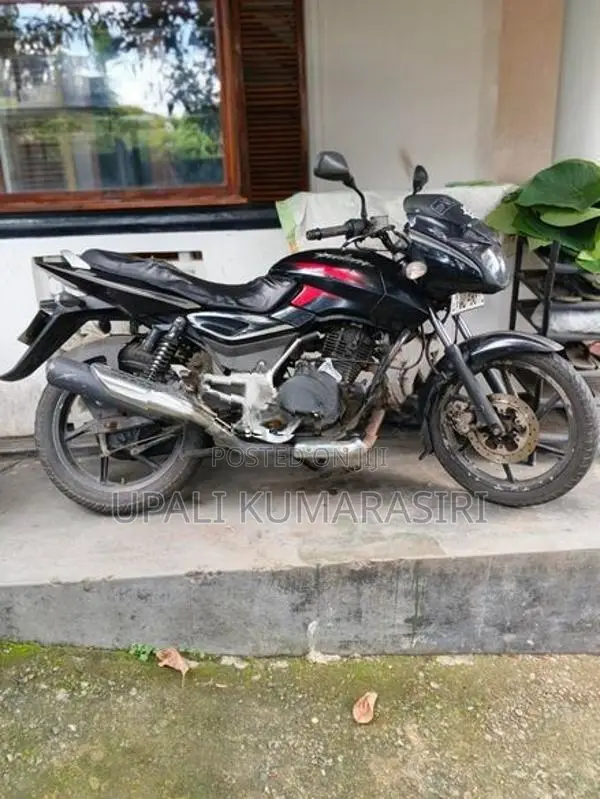 Bajaj Pulsar 150 2010